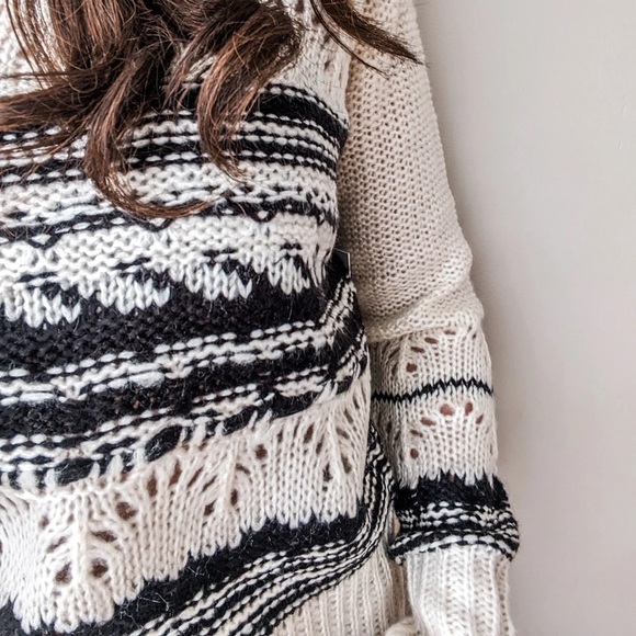 NWT! - Dex | Striped Mock Neck Sweater - Picture 4 of 9